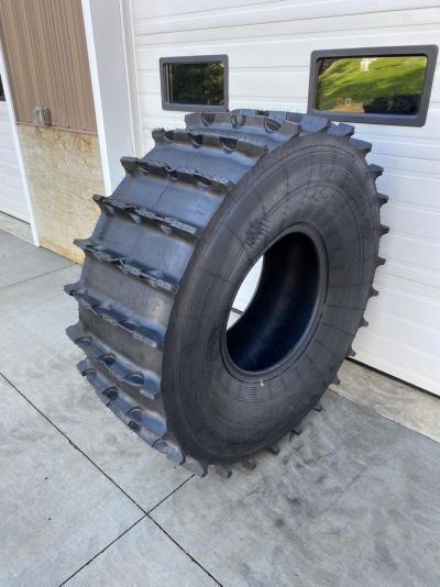 Tire 1600x600-25 (2nd Generation) 