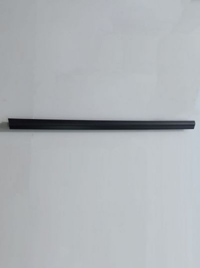Front window sealing