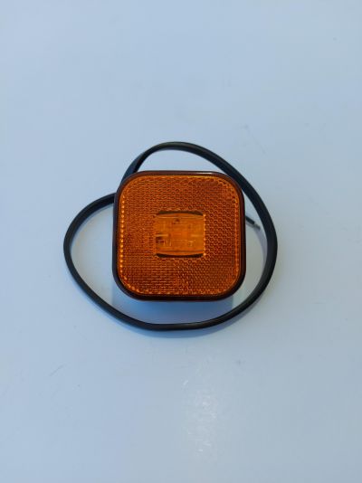 Rear direction indicator